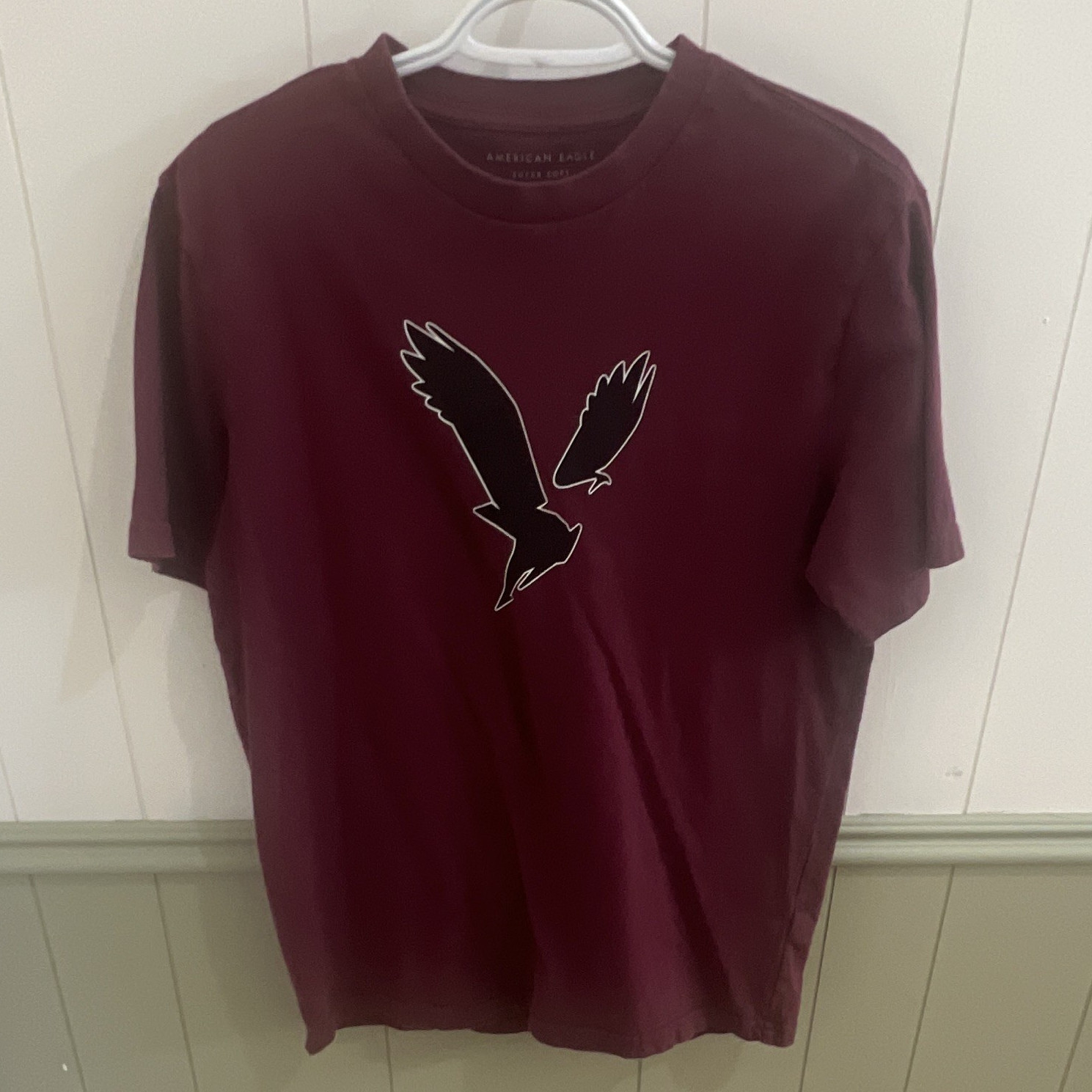American Eagle Super Soft Standard Fit Graphic Logo Burgundy Crew Tee, Men S