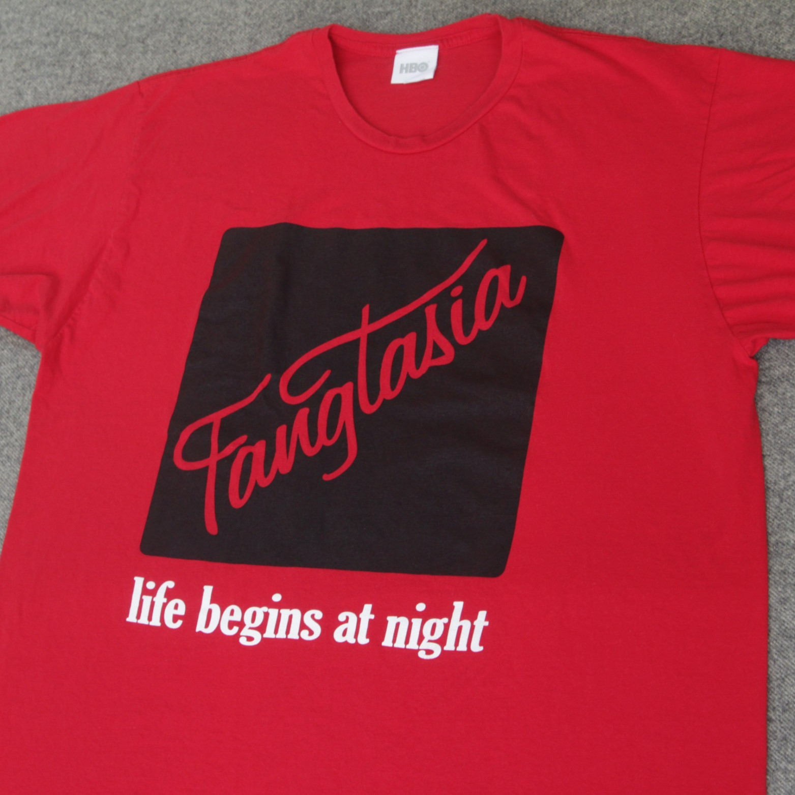 HBO True Blood T Shirt XL VTG 2010 Fangtasia Vampire Bar Horror TV Series Promo gallery