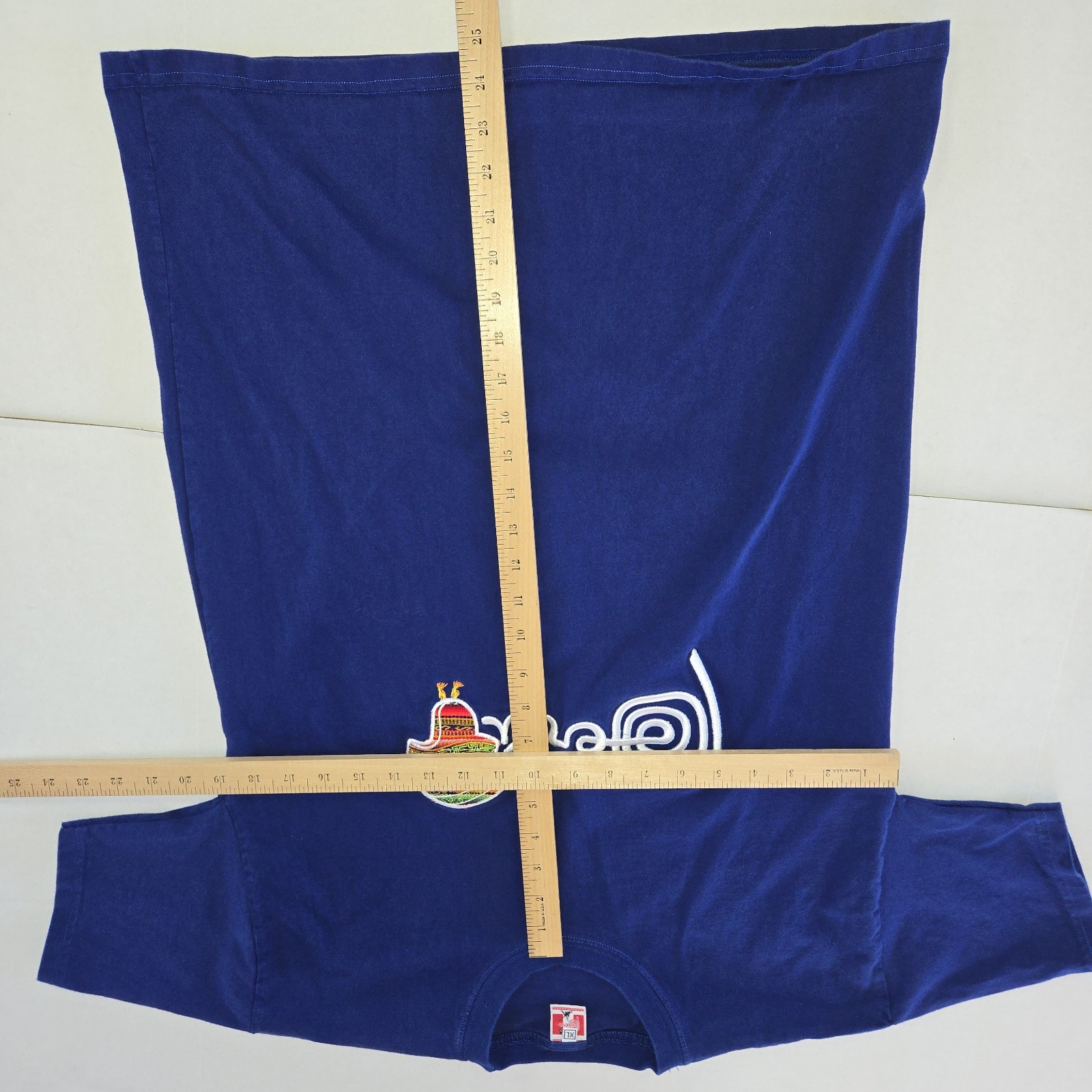 Peru Chullo Llama Peruvian Patriotic Blue Embroidery Short Sleeve T-Shirt XL Euc gallery