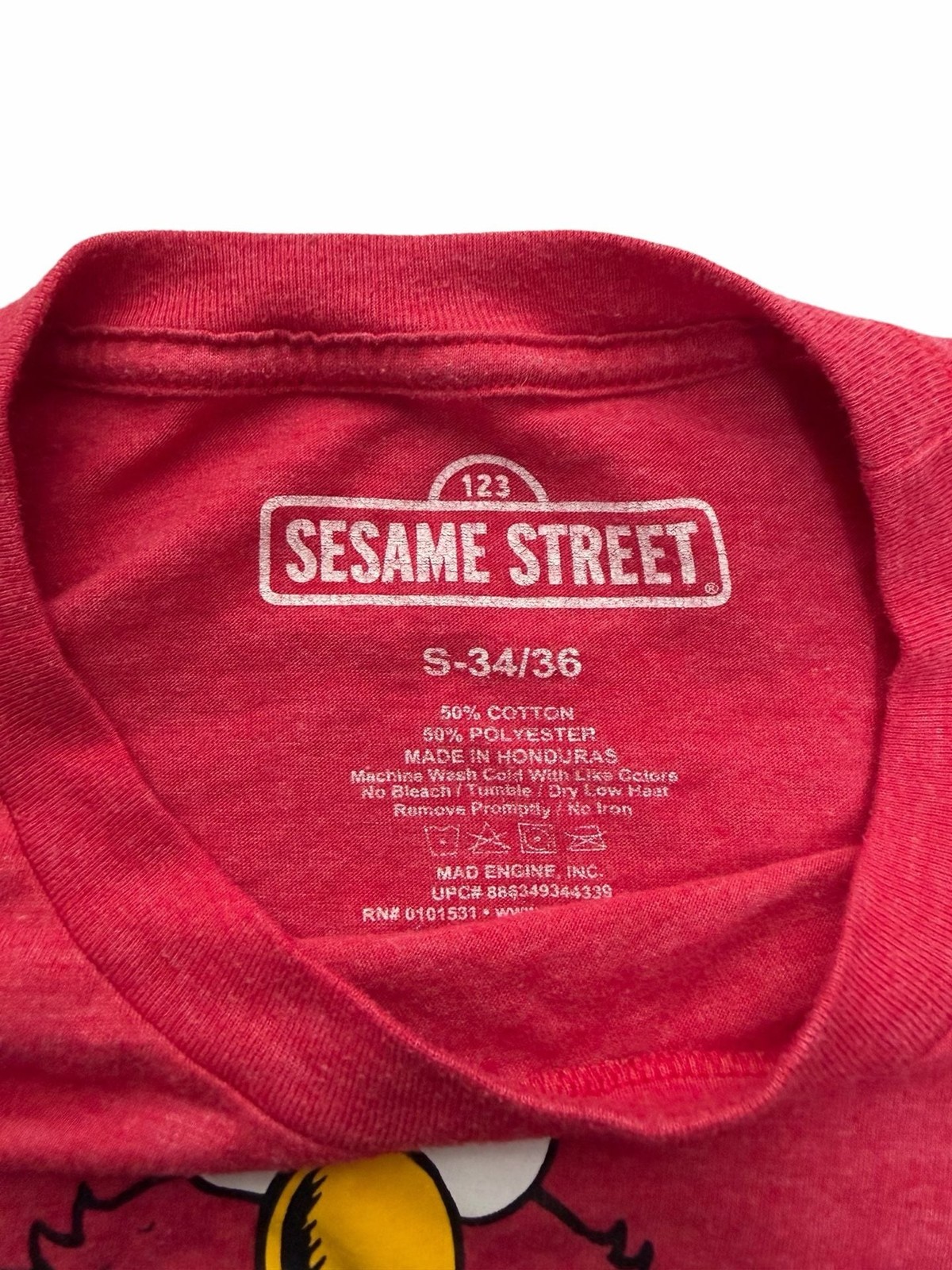Sesame Street Buff Muscle Elmo Graphic T-Shirt gallery