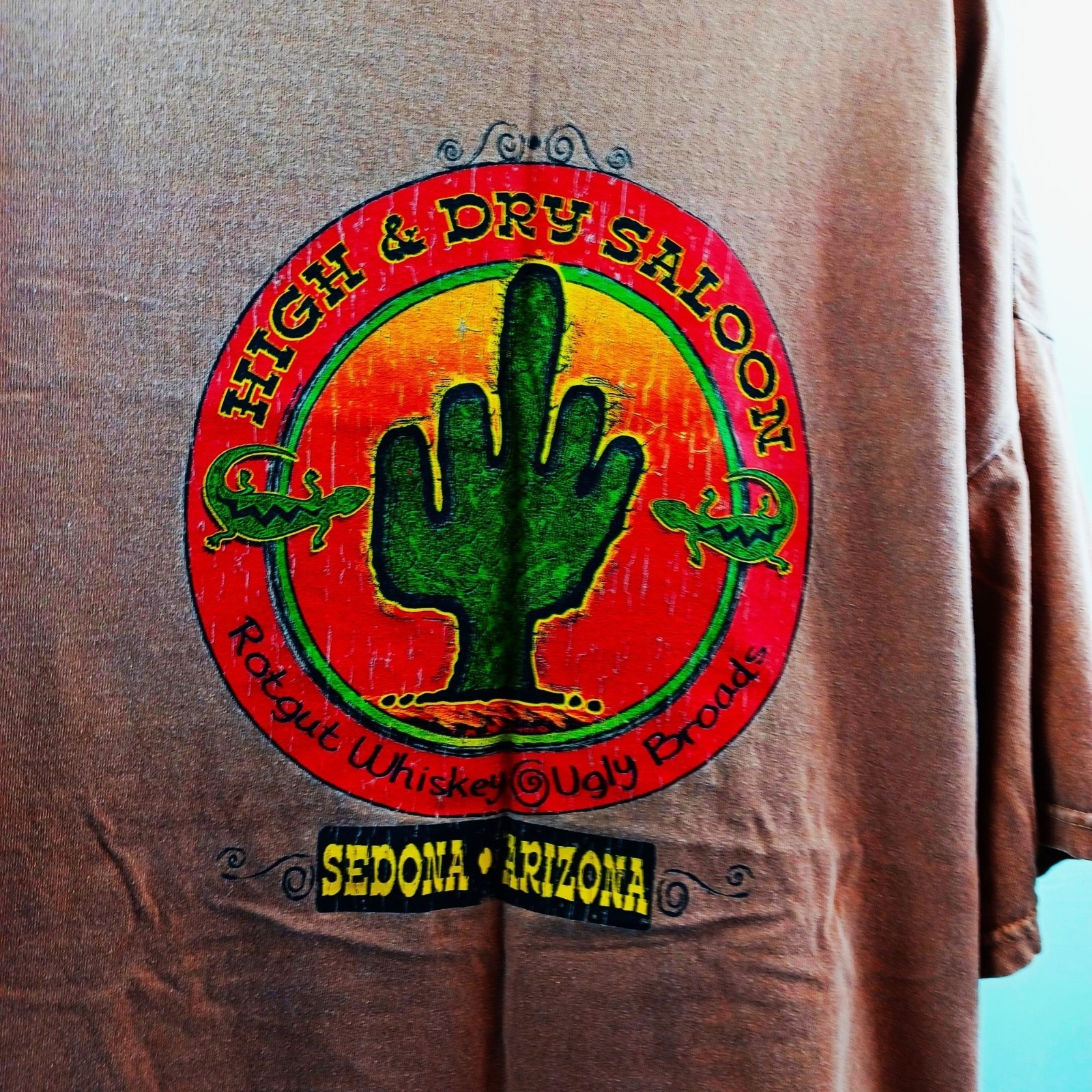 Sedona Arizona T Shirt Short Sleeve High & Dry Saloon Rotgut Whistey Size 2XL gallery