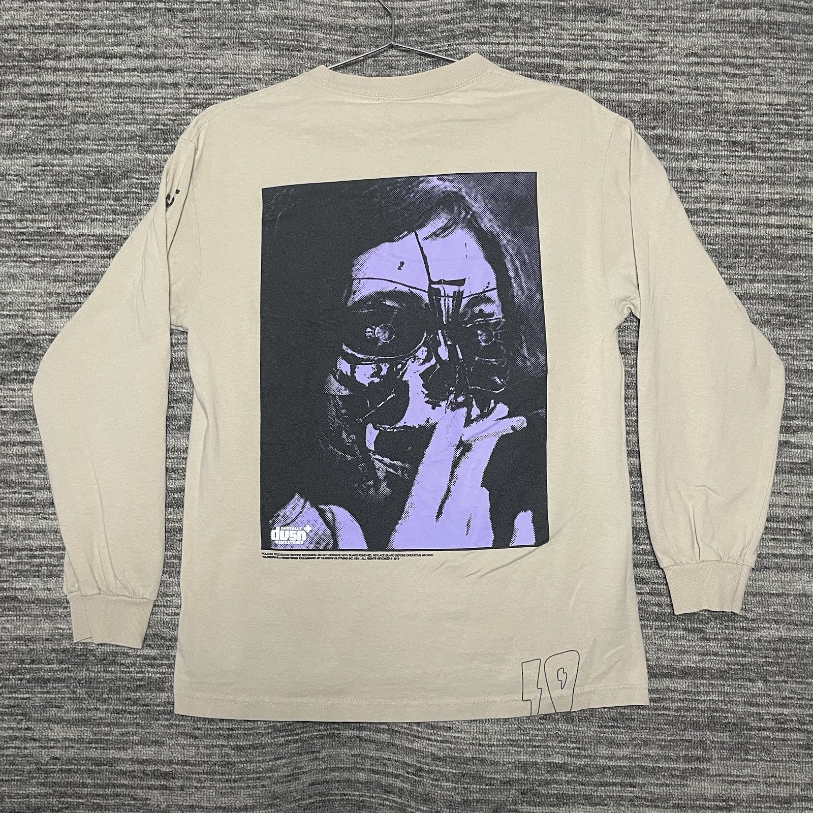 10.Deep Long Sleeve "Revenge Is A Deadly Art" Streetwear T Shirt Size Medium gallery