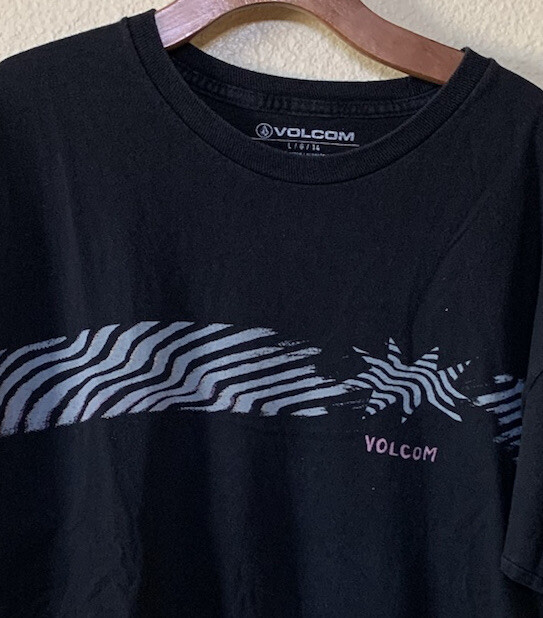 Volcom Op Art Stripe Black Mens T-shirt size L