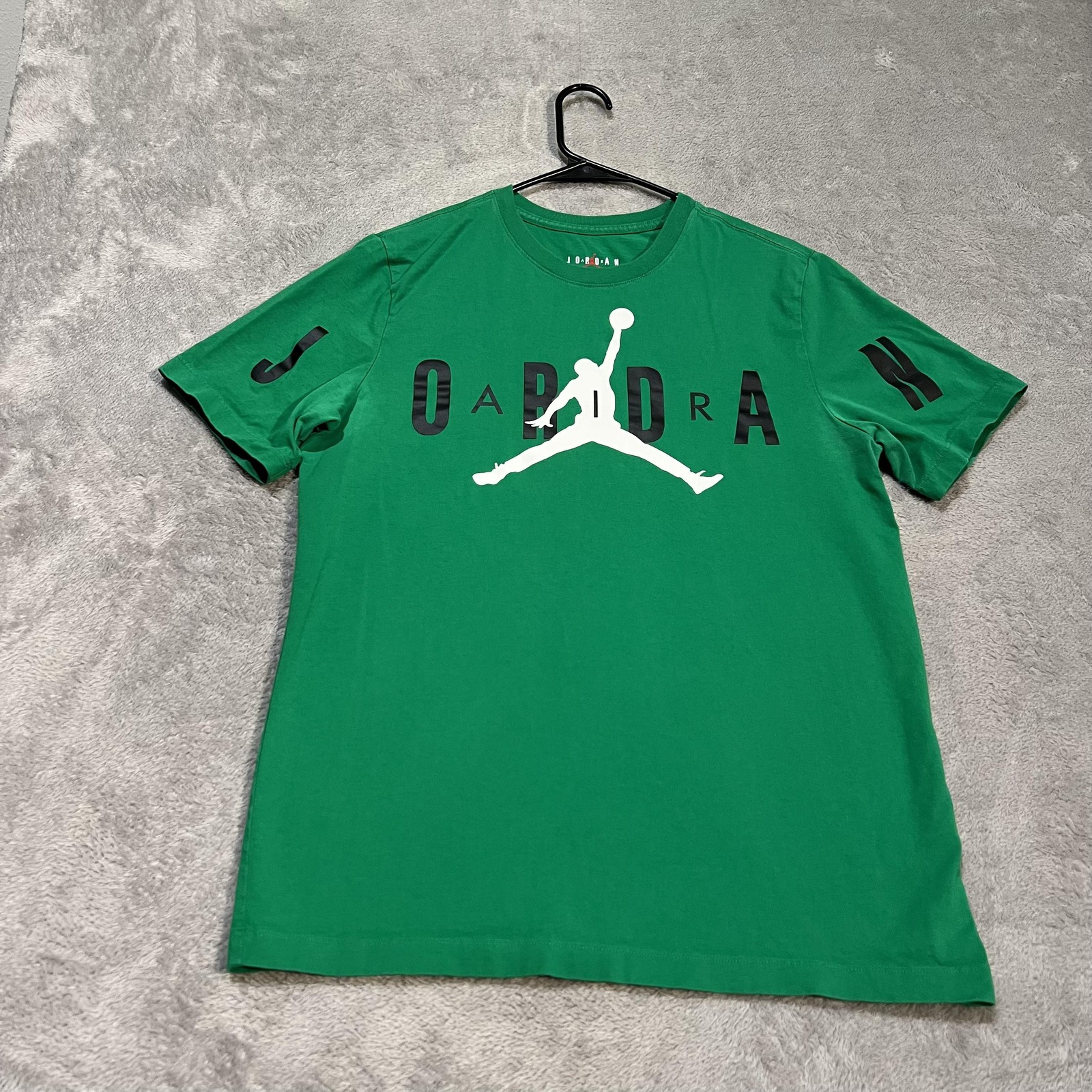 Jordan Shirt Mens Medium Green Jumpman JORDAN Graphic Tee T-Shirt Basketball