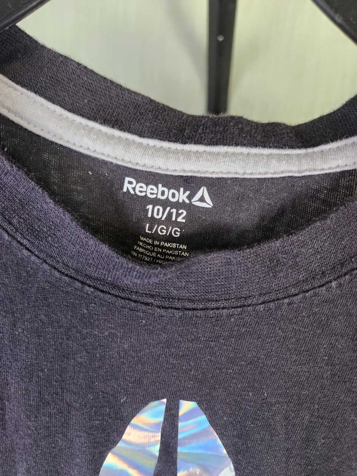 Reebok T-Shirt Large Size 1012 Kids Black Short Sleeve Paint Splatter Look A13 gallery