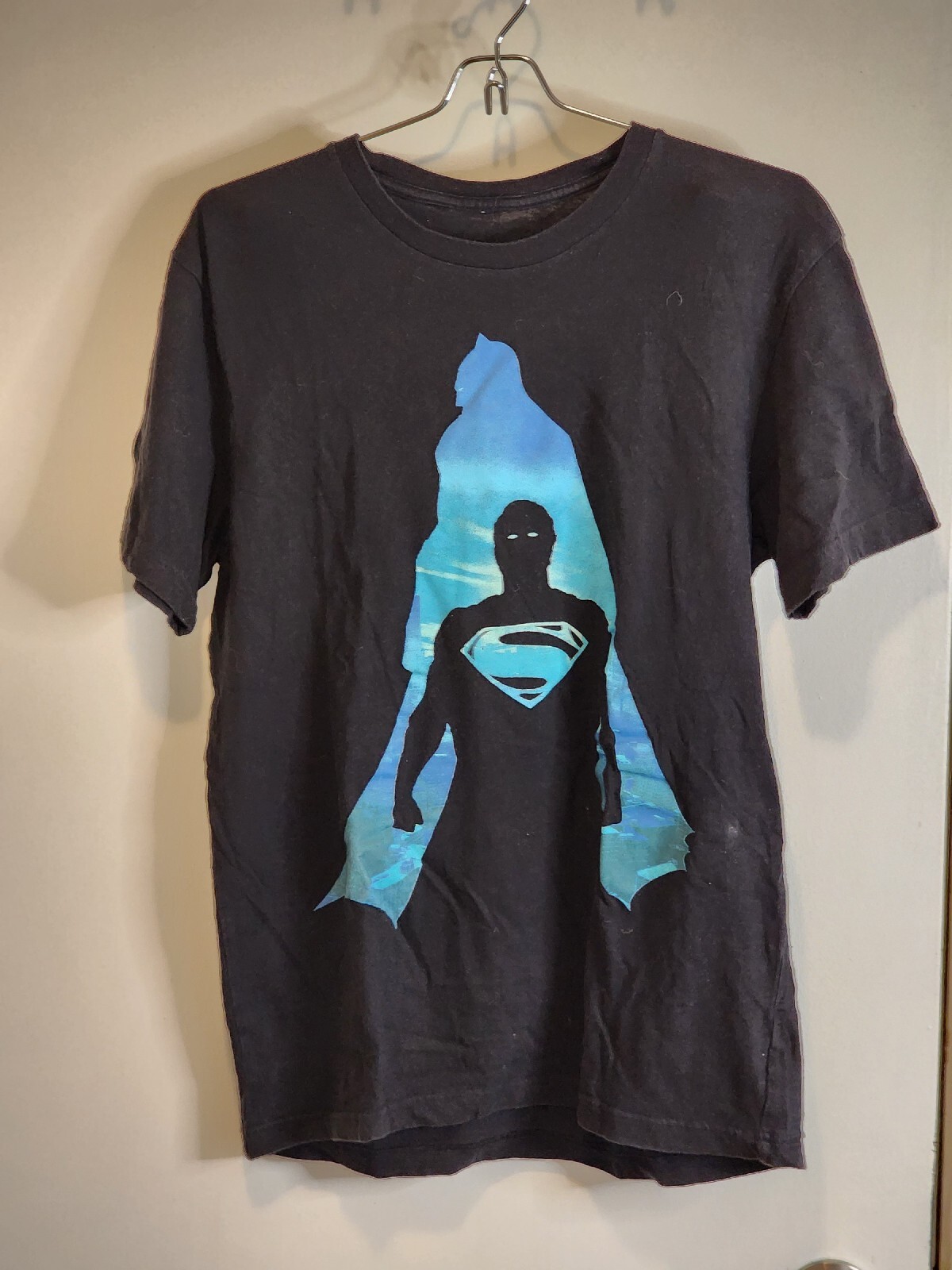 Superman V Batman Dawn Of Justice Size Adult M Tshirt Blue And Black gallery