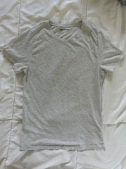Aritzia TNA SoChill Gray Solid Crew Neck Short Sleeve Knit T-Shirt Size L