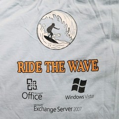 Y2K Windows Vista Microsoft Exchange Server 2007 Ride The Wave Surf T Shirt XL