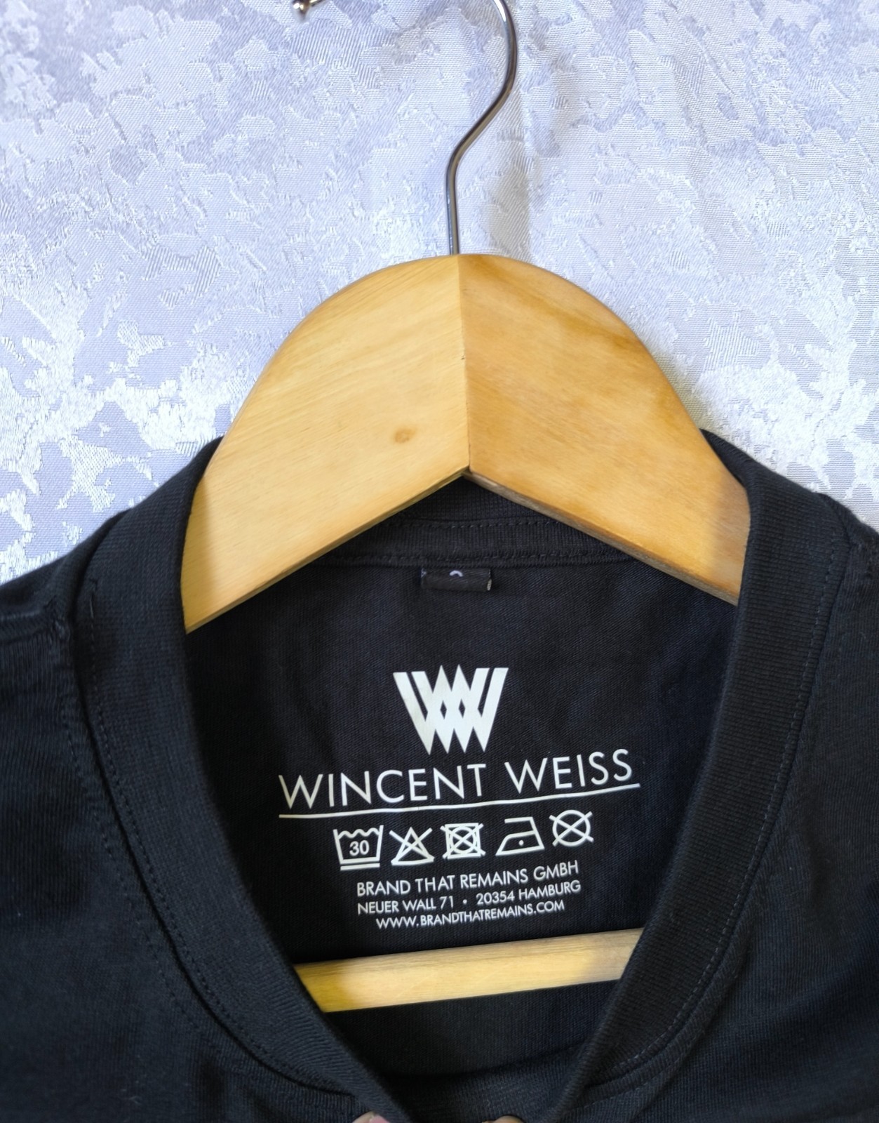 Wincet Weiss Irgendwie Anders Sommer 2019 Black T-Shirt Size S 100% Cotton gallery