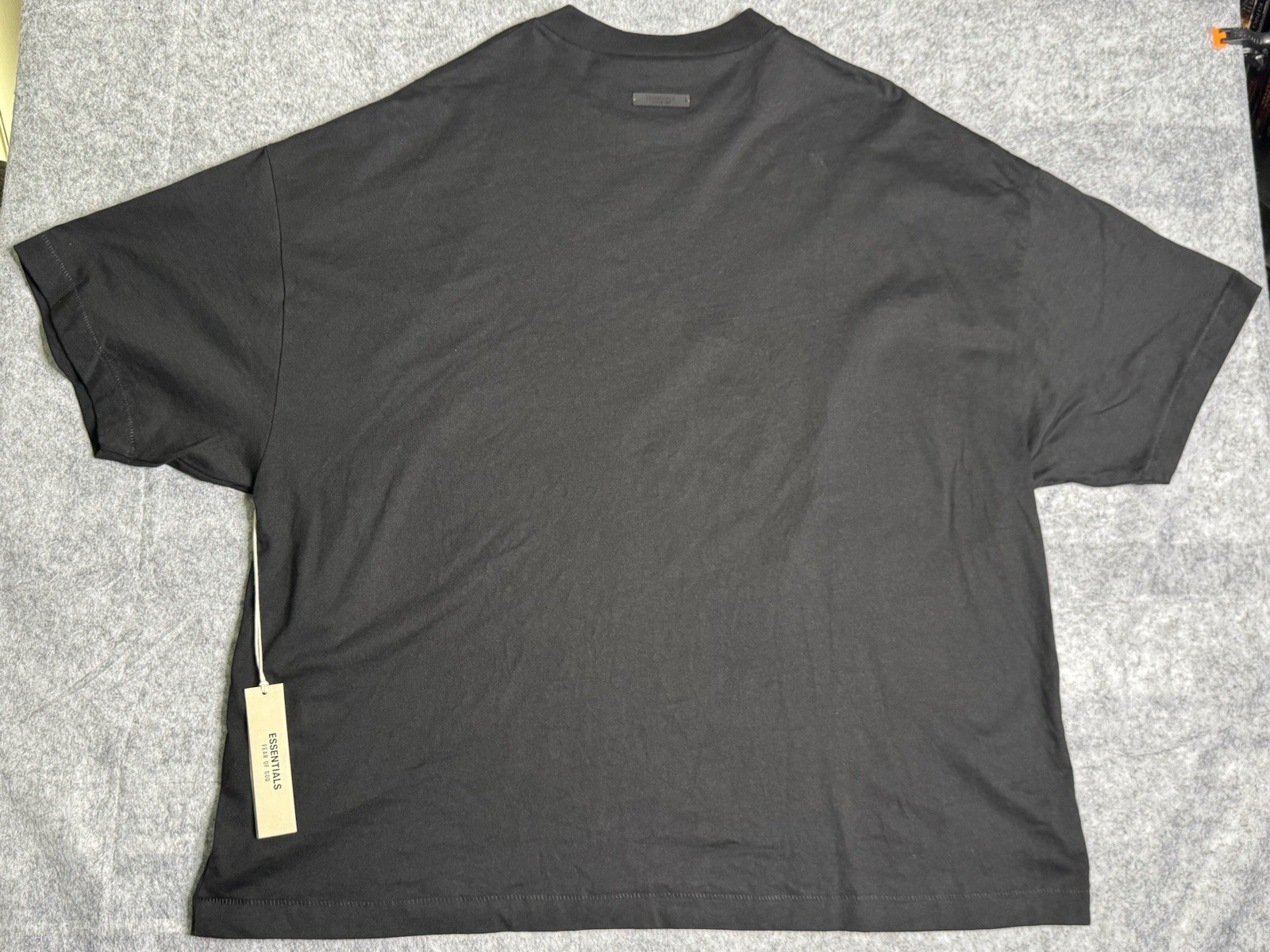 Fear of God Essentials University Logo T-shirt Black Mens Size XL Brand NEW! NWT gallery