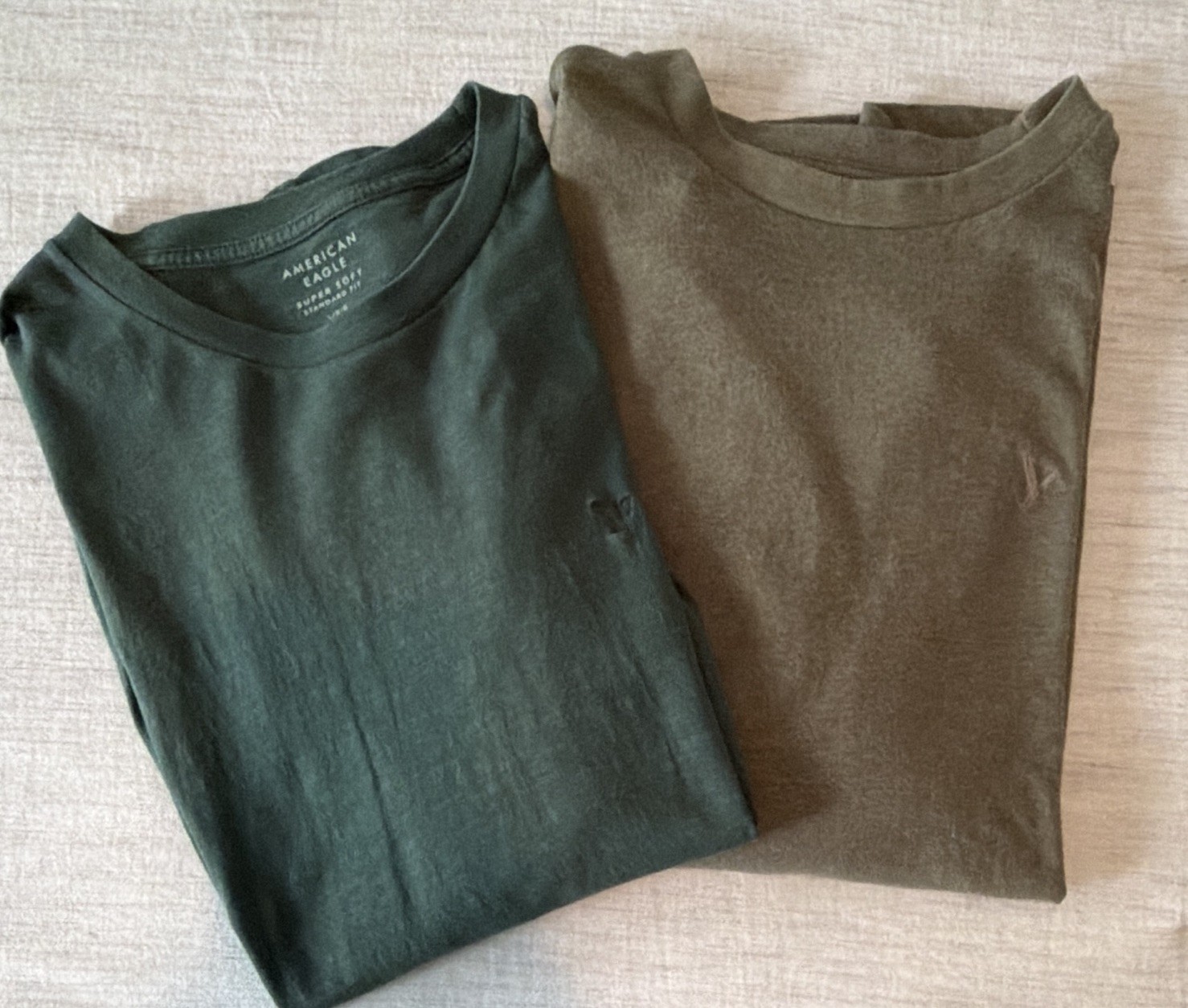 American Eagle Super Soft Men's Standard Fit Logo Crew Neck Tee Lot 2 Size L gallery
