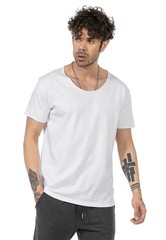 Redbridge Herren T-Shirt Basic Wide Round Neckline Logo Stitch weiter Ausschnitt