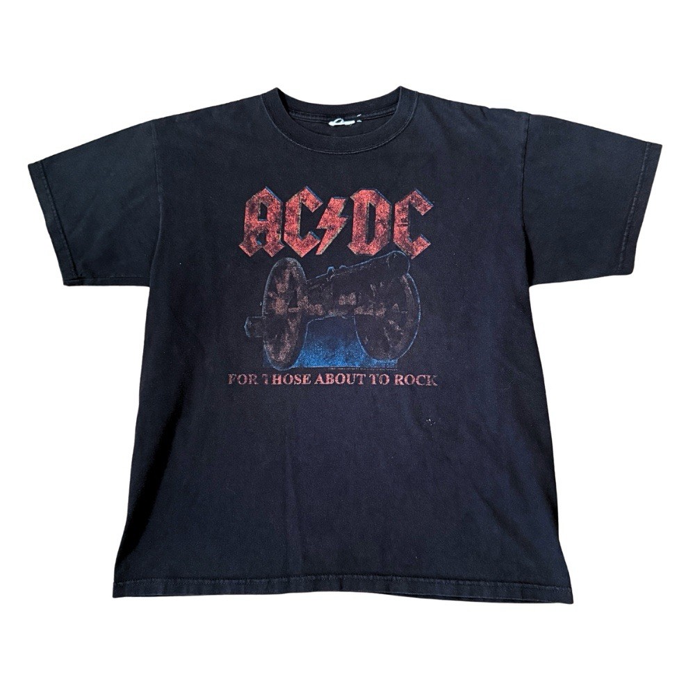 Y2K AC/DC “We Salute You” 2008-09 Tour T Shirt size Small gallery