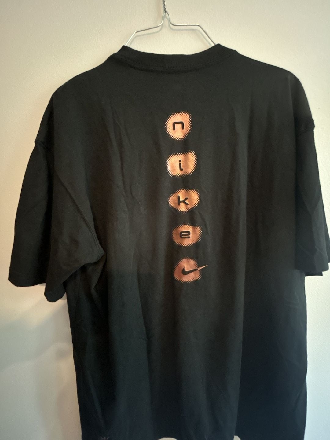 Nike Air Max Loose Fit Graphic T-Shirt Black Size M gallery