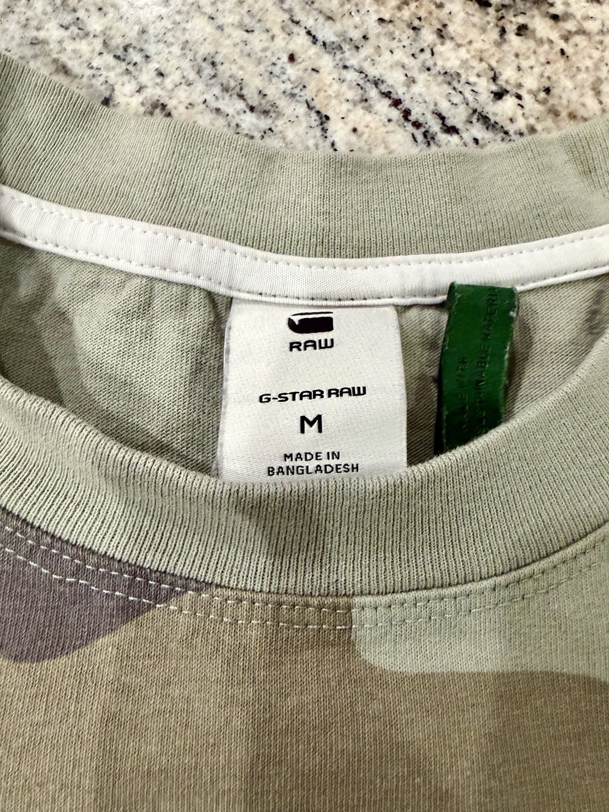 G Star Raw Denim Originals Camo Print T-Shirt Size Medium gallery