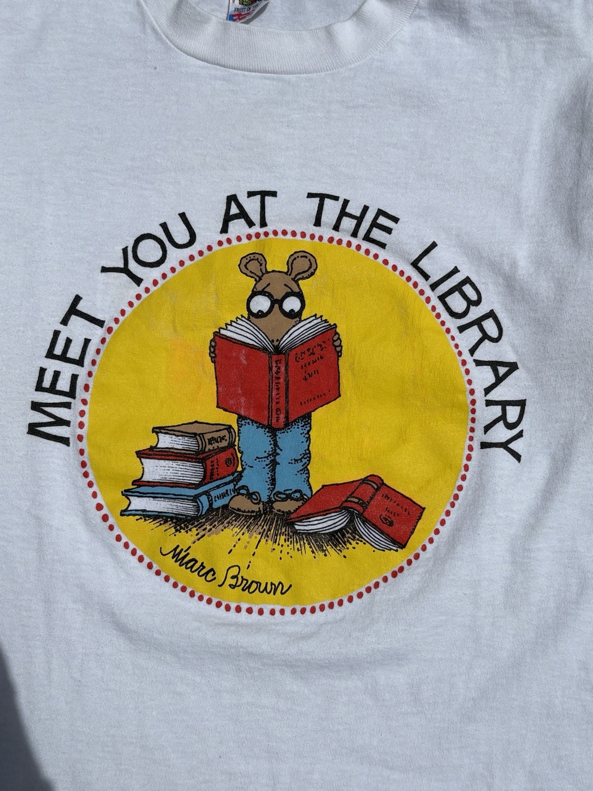 Vintage Marc Brown “Arthur” Meet You At The Library Cartoon Tee. Rare! gallery