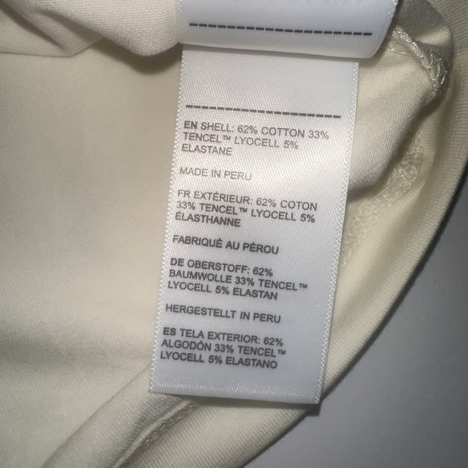 UnTuckit EcoSoft Berry Mens L Tshirt White Pocket Cotton Tencel Crewneck Peru gallery