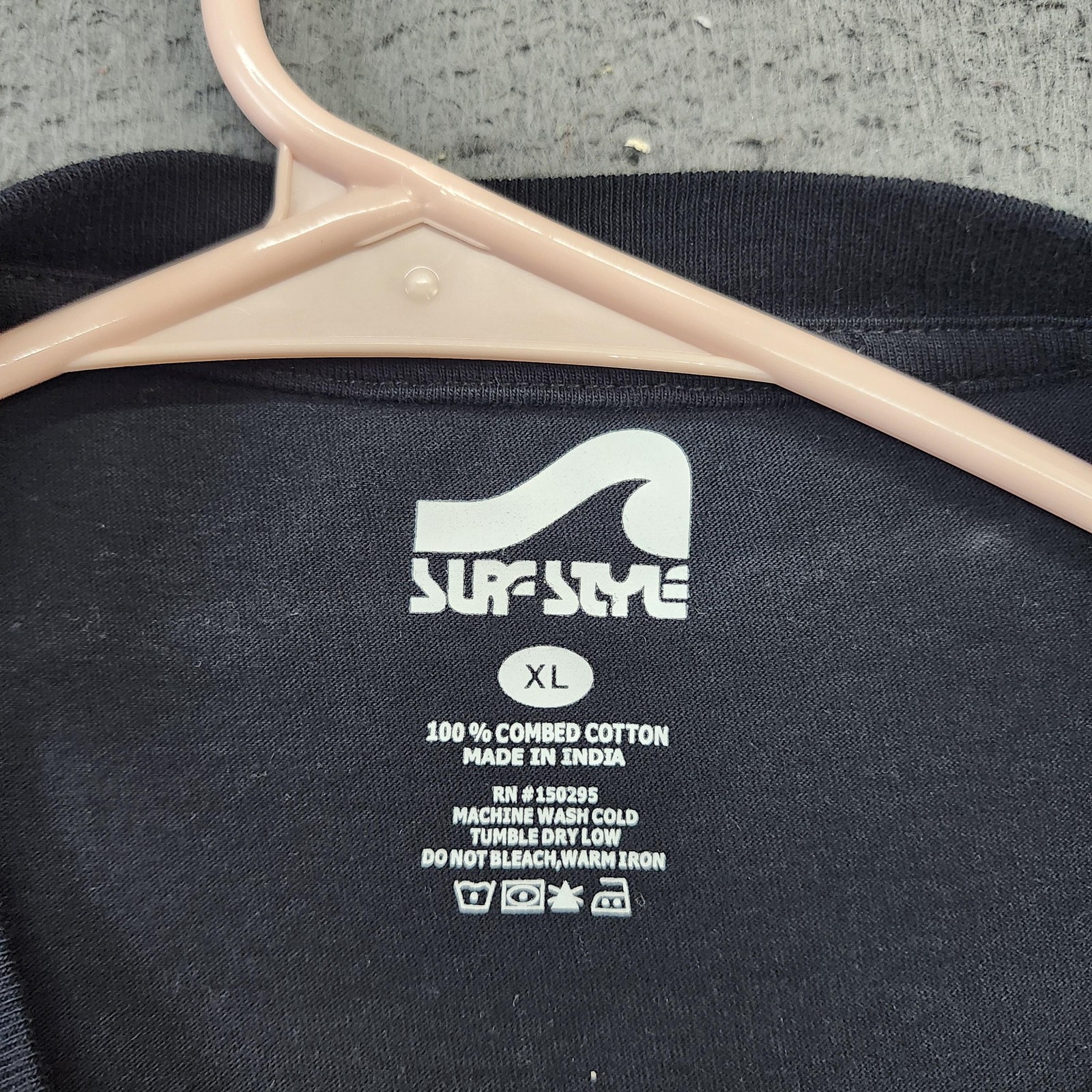 Surf Style Shirt Mens XL Black Miami DJ Headphones Retro Graphic Tee Tagless gallery