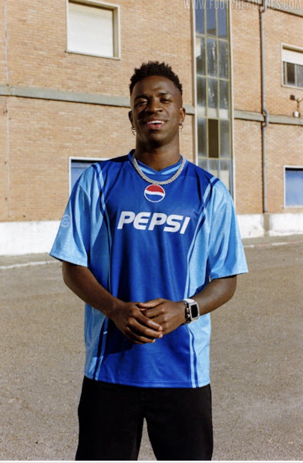 Vintage RARE Pepsi X AOF Art Of Football 90S 00S Jersey Soccer Y2K T Shirt Tee gallery