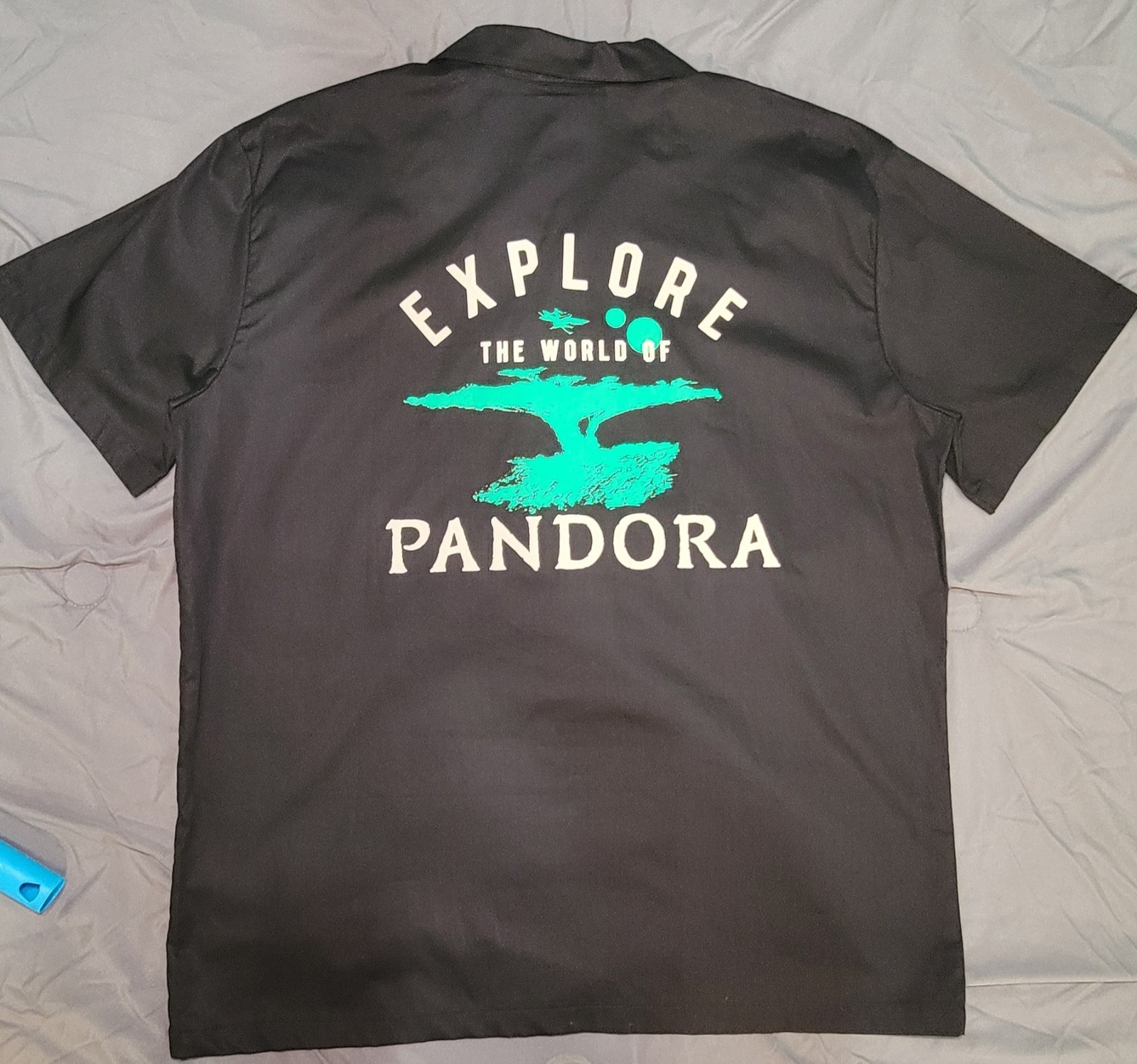 Avatar Pandora Camp Shirt Men Large Black Button Front Disney World Animal... gallery