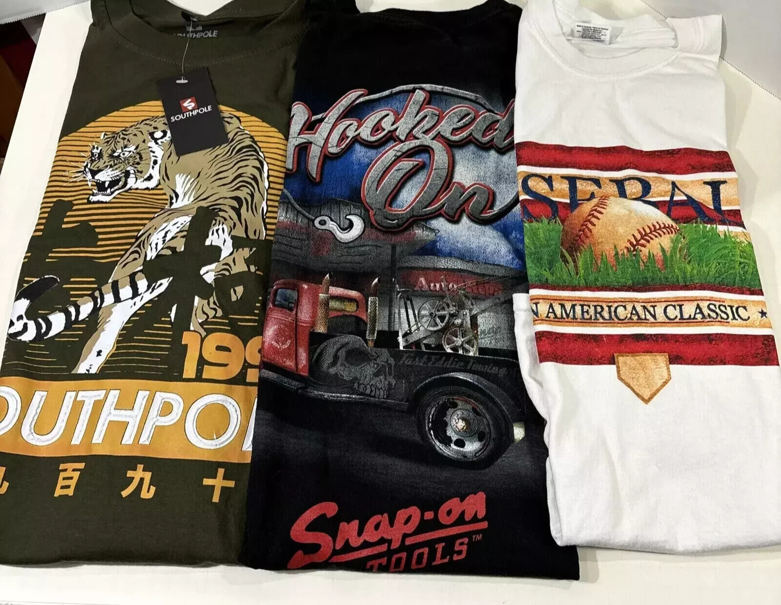 Lot of 5 Random Men’s Graphic Tees T-Shirts LIQUIDATION Size M