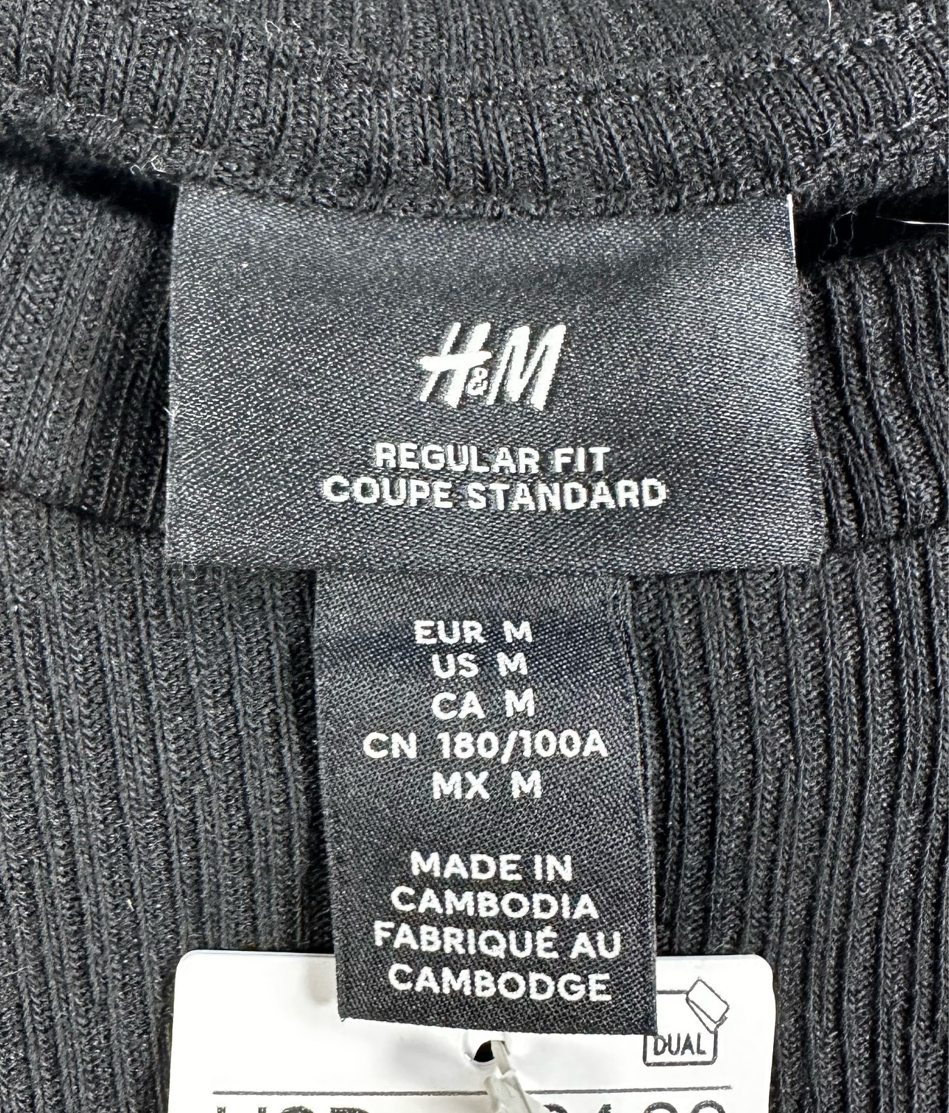 H&M Men's Medium Ribbed Knit Loose Fit Coupe Ample Solid Black T-Shirt NWT gallery