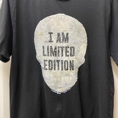 Sean John Men’s Medium Black Reversible Sequin Skull & I Am Limited Edition Tee