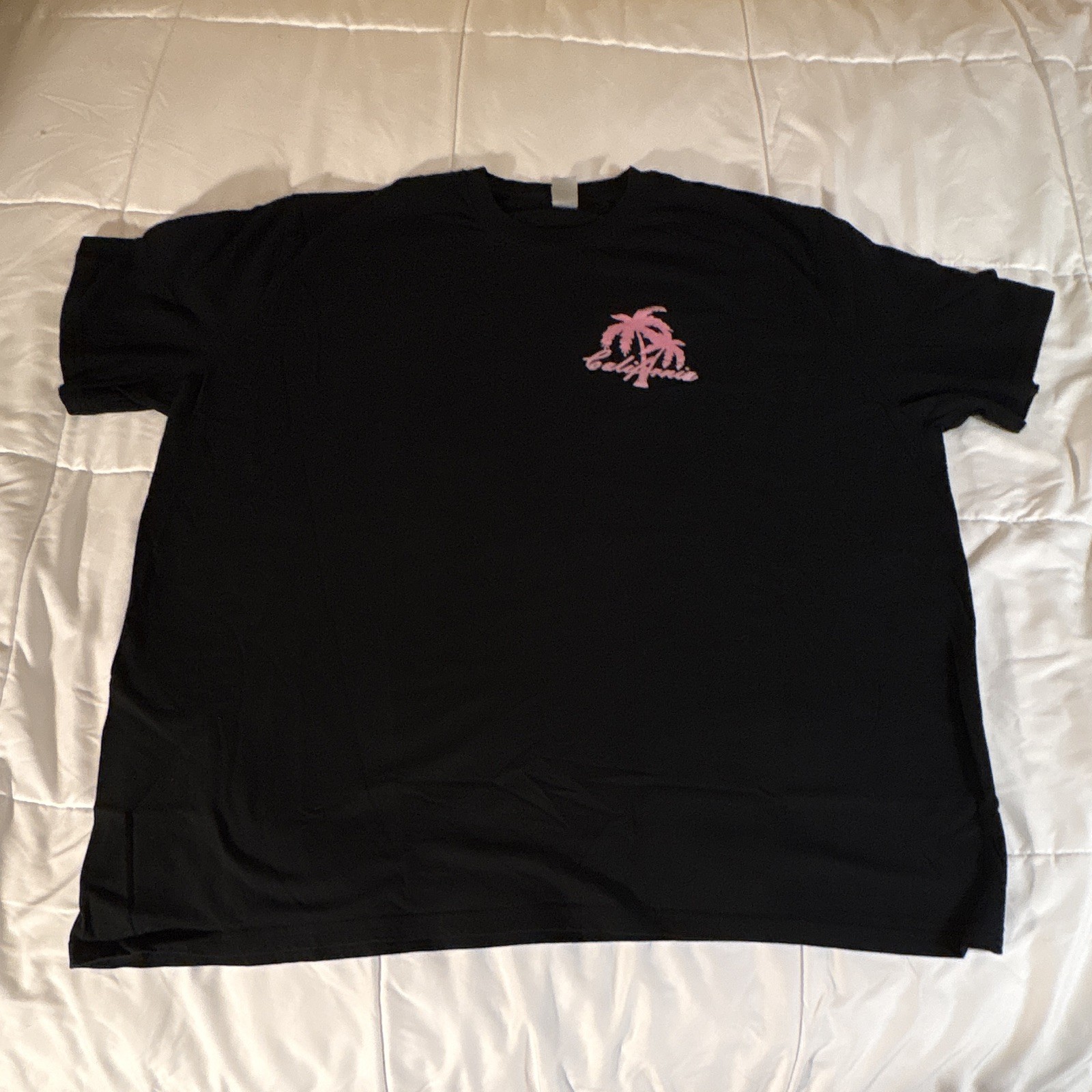 Digiprint Apparel Men’s Black Pink California Graphic Cotton T-Shirt 3XL