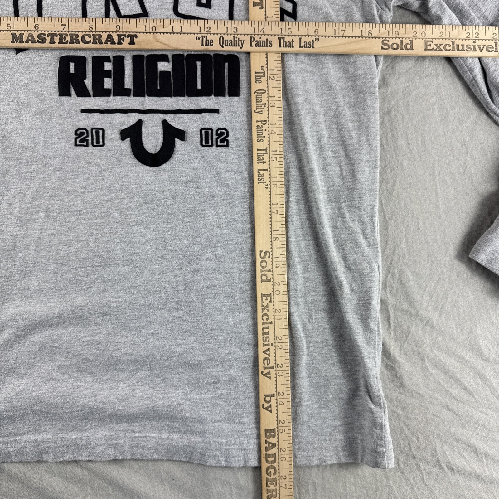 True Religion Shirt Mens S Gray Long Sleeve Crewneck Y2K Logo Casual Preppy Top gallery