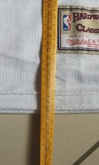 Mitchell and Ness Jeffrey vintage 90’s basket t-shirt Harwood clasic