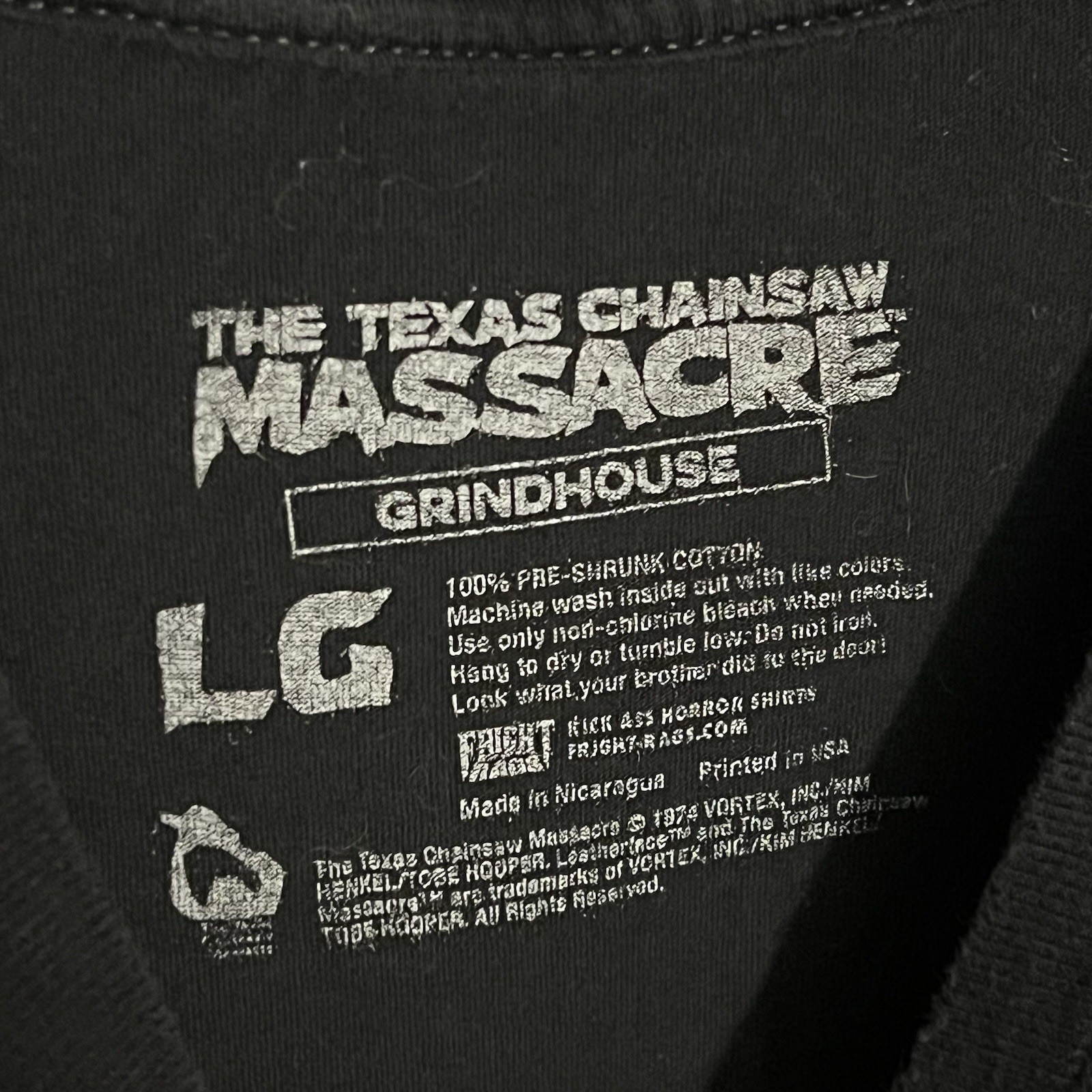 Fright Rags The Texas Chainsaw Massacre Leatherface Horror T-Shirt Men’s Large L gallery