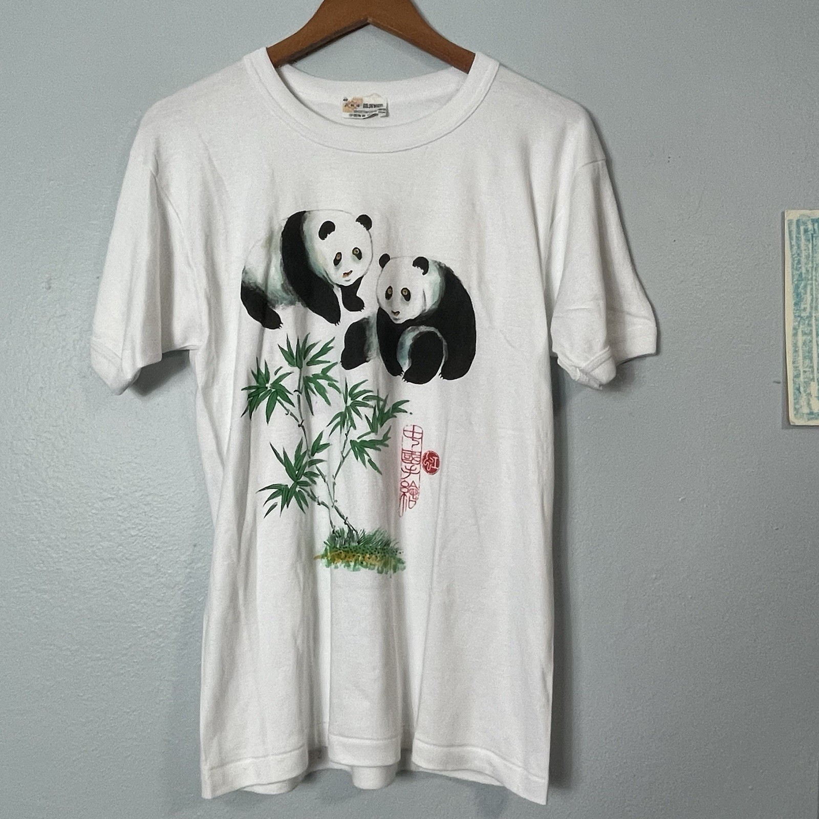 Vintage Golden Wheel Pandas Bamboo China Chinese Ringer T-Shirt Medium gallery