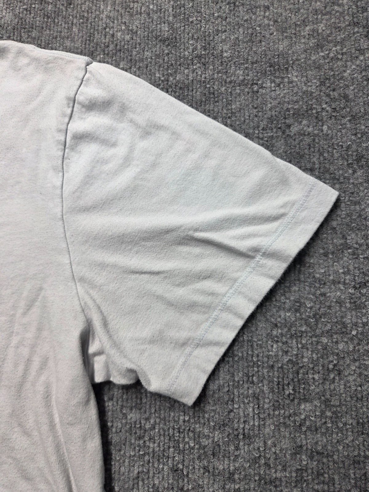 American Eagle T Shirt Mens Sz L White Light Blue Super Soft 100% Cotton gallery