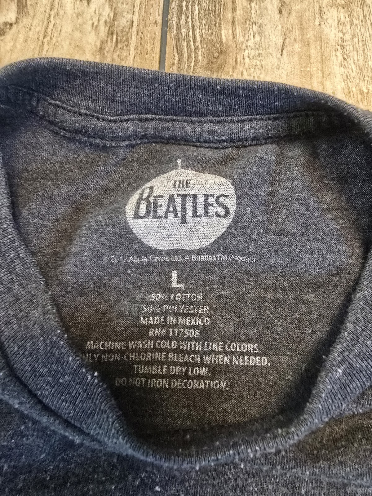 The Beatles Union Jack Logo T-Shirt Men’s Large Gray Graphic Band Tee UK Flag gallery