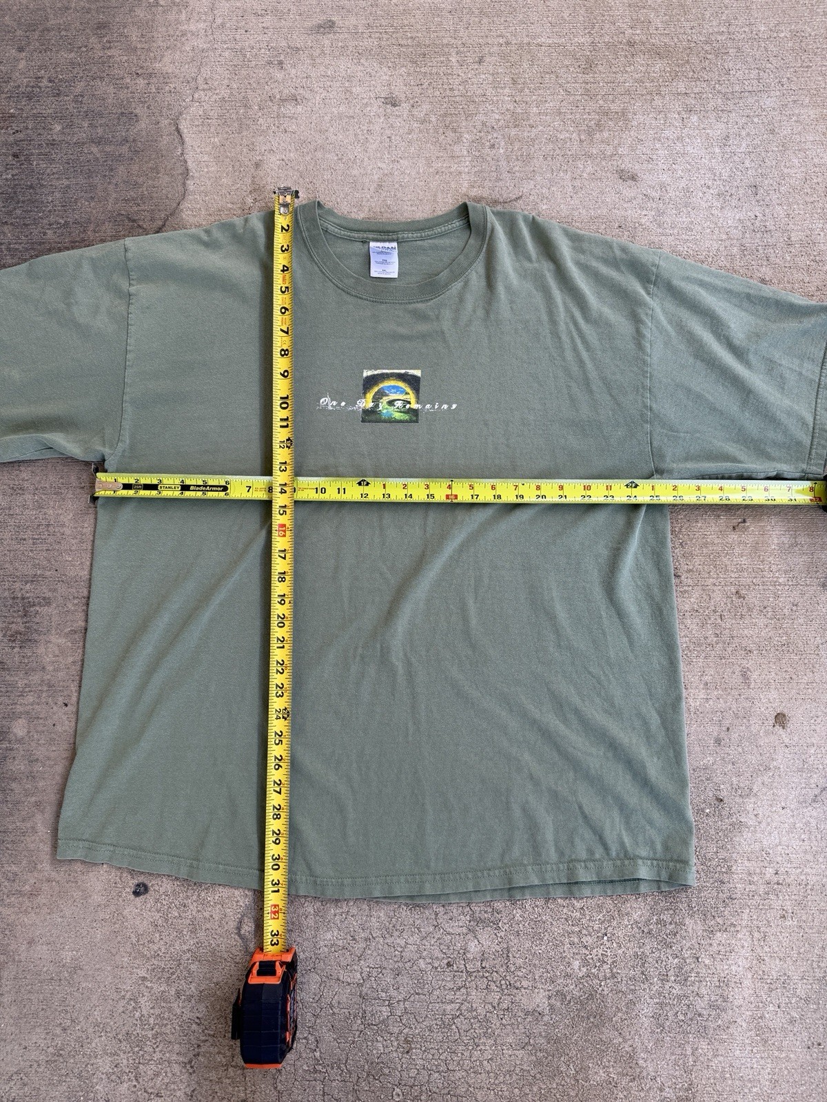 Rare Y2K Alter Bridge Band - 2004 One Day Remains Promo Album T Shirt - XXL gallery