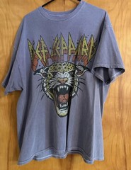 Def Leppard Graphic Shirt