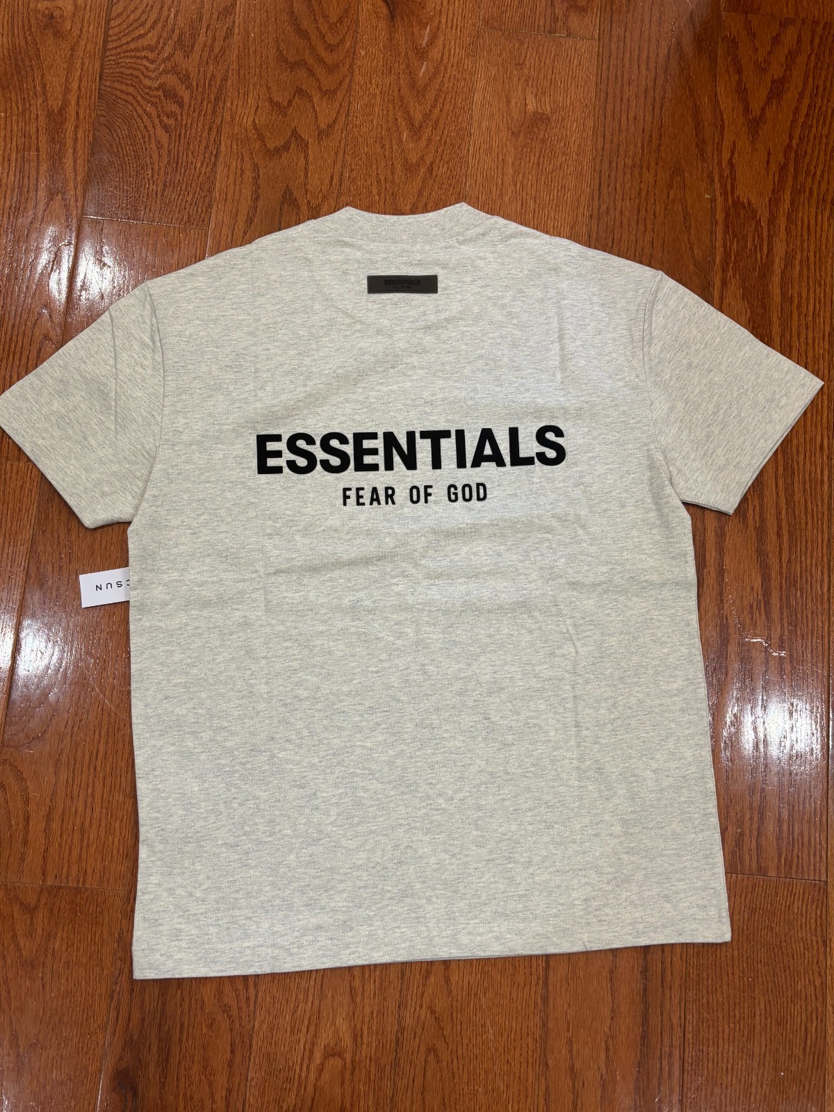 Essentials Set T-shirt and Short in Light Oatmeal (size S) gallery