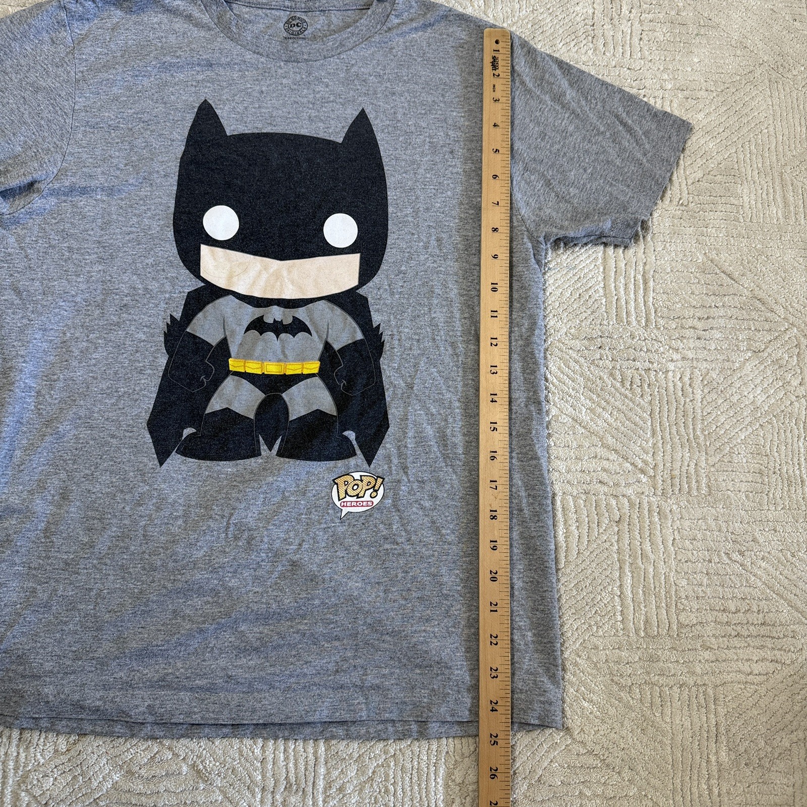 DC Comics Originals T-Shirt Mens Medium Gray Batman Funko Pop Graphic Tee Top gallery