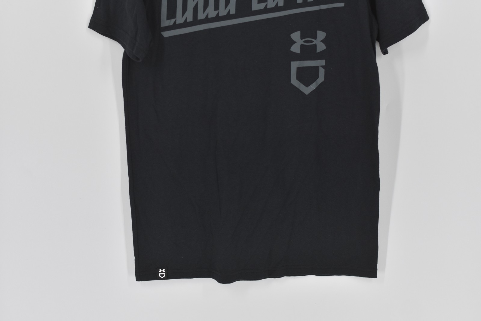 Men's Under Armour Baseball Script T-Shirt in Black and Pitch Grey Size Medium gallery