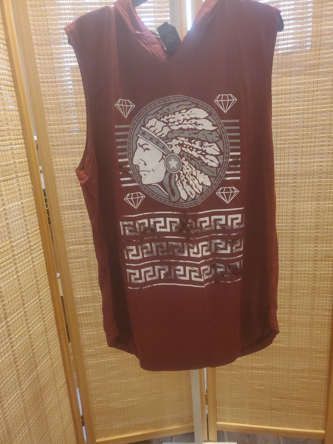 Launder Mens Shirt Size XL Red White Indian Diamonds Hooded Pull On Sleeveless gallery
