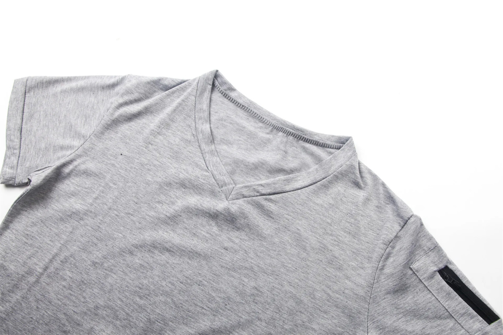 2025 Brand Quality Cotton Men T-shirt V-neck Fashion Design Slim Fit Soild gallery