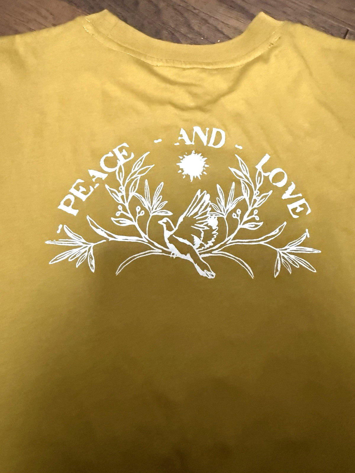 Ted Baker London Mens Shirt Andam Embroidered Dove Graphic Tee yellow Sz 3 US M gallery
