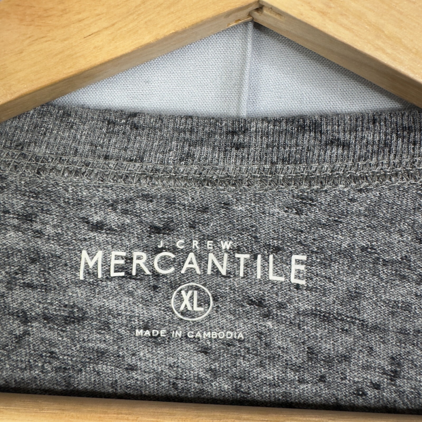 Mercantile J.Crew Men's Y-Neck Pullover Tee Shirt Gray Henley XL 100% cotton gallery