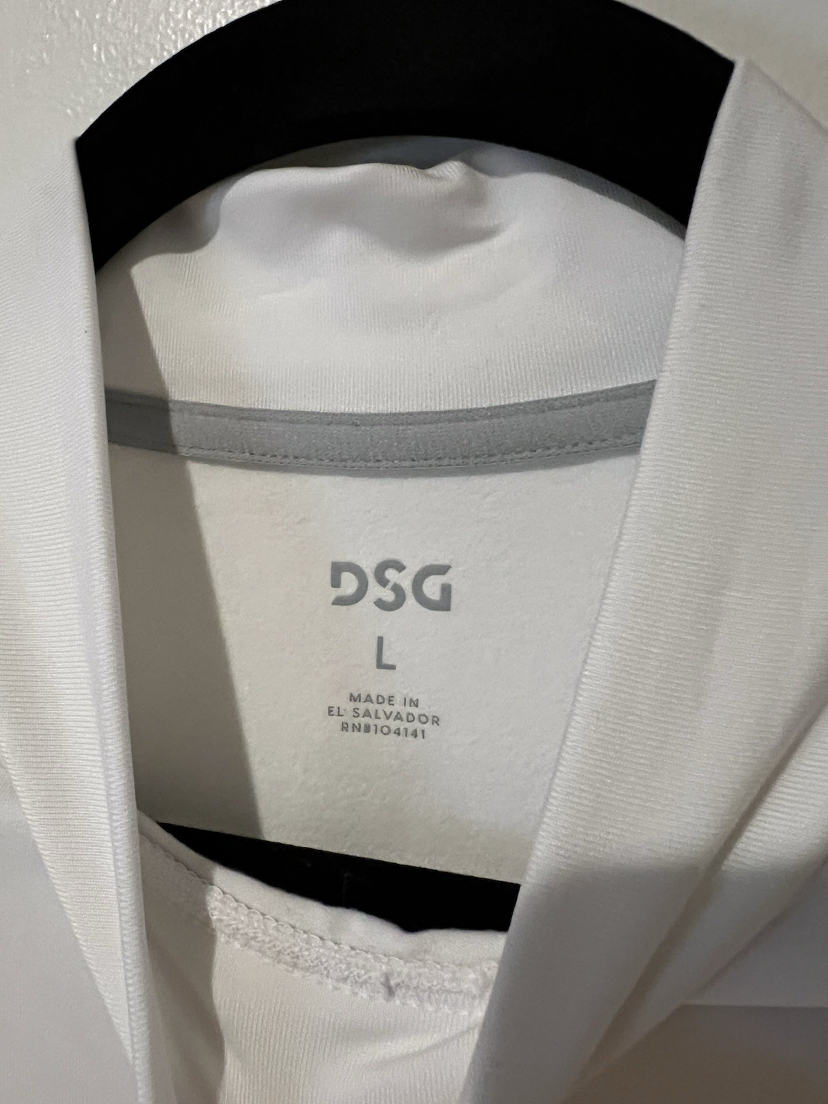 DSG Men's Cold Weather Compression Crew Neck Top White Base Layer Size Large gallery