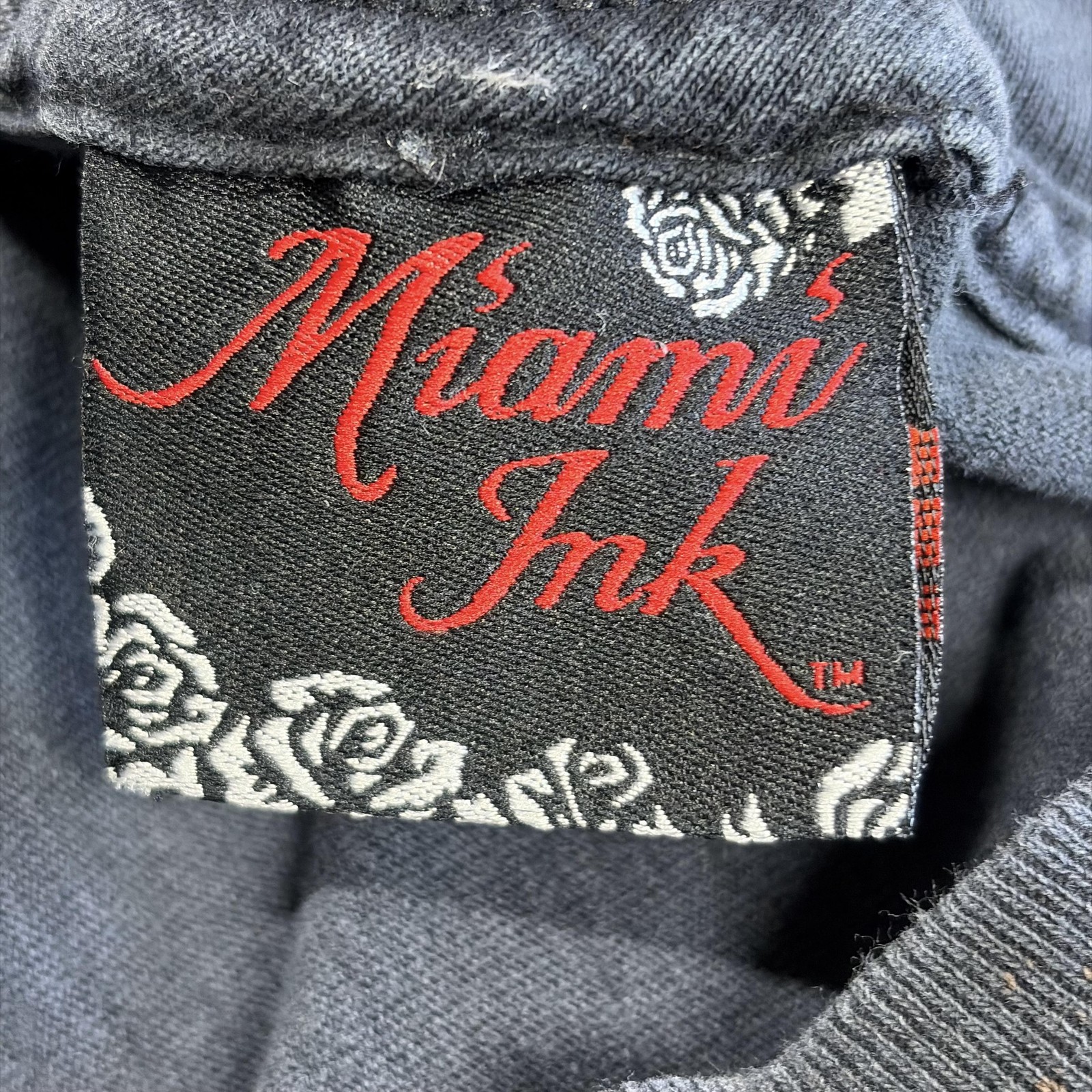 Miami Ink Shirt Mens Medium Black Skeleton Grim Reaper Gothic Tattoo Grunge Y2K gallery