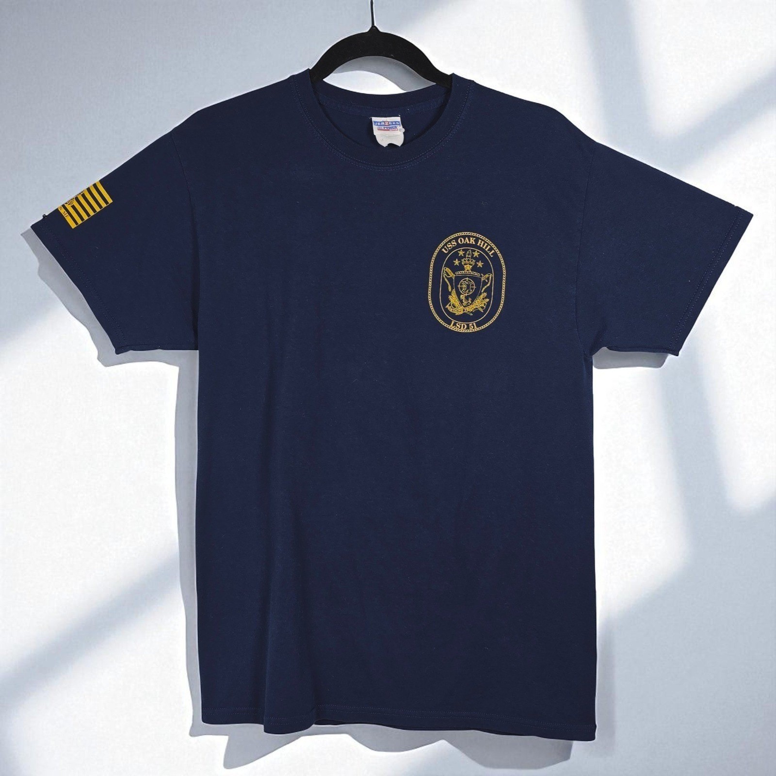 Jerzees USS Oak Hill LSD 51 Mustangs Navy T-Shirt Graphic Print Short Sleeve Med gallery