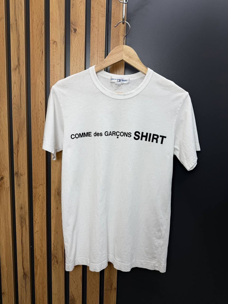 Comme des Garcons SHIRT Logo T Shirt White Size S gallery