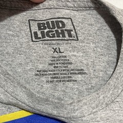 DILLY DILLY Bud Light Beer Shirt Men’s Size XL Medieval Shield Gray Grey Shirt￼