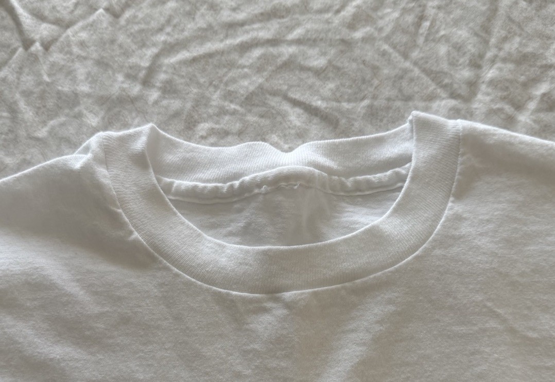 Men’s vintage single stitch Nike Air white tee with nice center graphic No Tag gallery