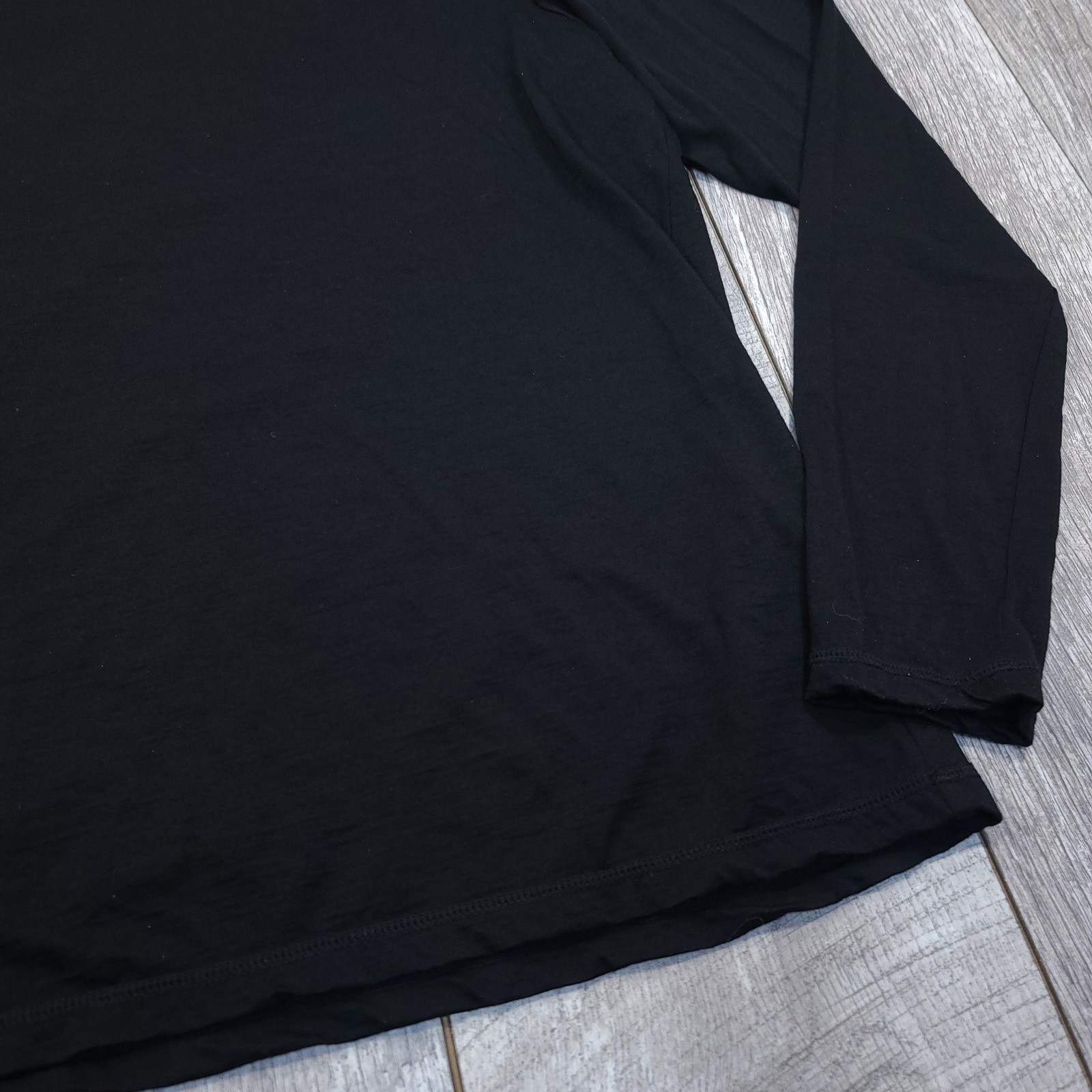 True North Long Sleeve T-Shirt Mens Small Black Merino Wool Blend Base Layer gallery